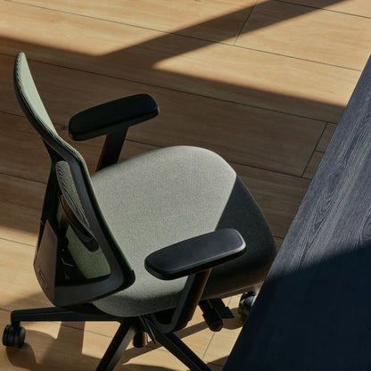 Ergonomic Chair Pro